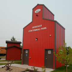 Grain elevator, Enroute to Drumheller, Beisker, Alberta