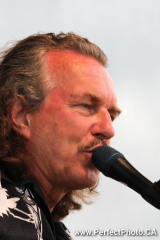 Hans Theessink, Friday, Mainstage, Stanfest 2011, Canso, Nova Scotia, North America; Folk music festival