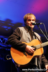 Dave Gunning, Friday, Mainstage, Stanfest 2011, Canso, Nova Scotia, North America; Folk music festival